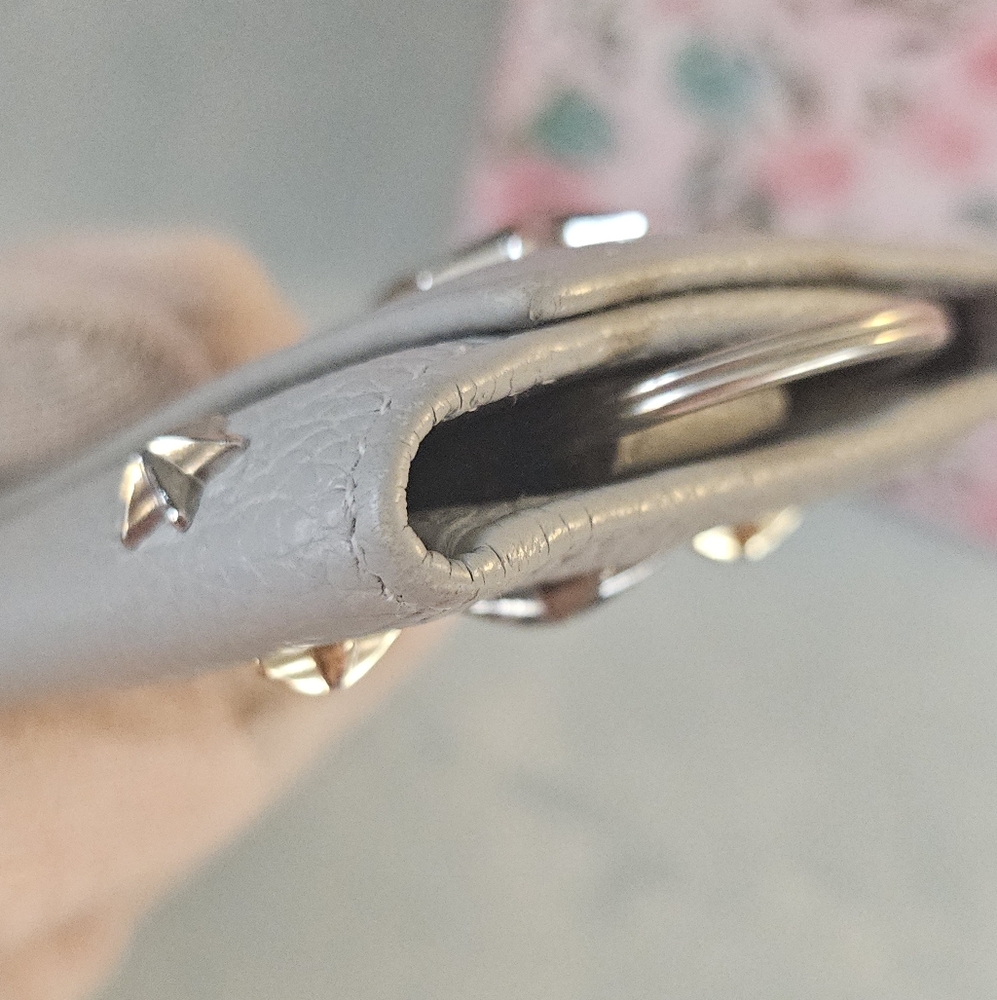 ✨Jimmy Choo Star Studded Neptune Gray Key Holder Wallet 🌟 - Picture 11 of 15